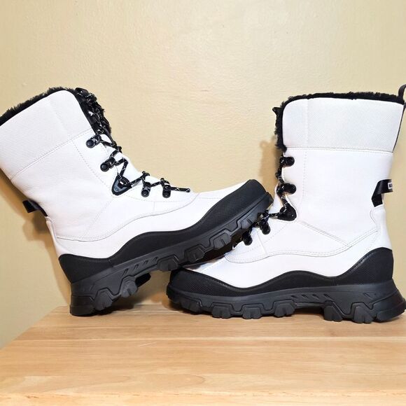 UGG Adirondack Meridian Gore-Tex Extreme Boots White 1143839 Women's Size 9 - Picture 4 of 8